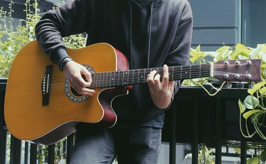 Clases de guitarra acustica